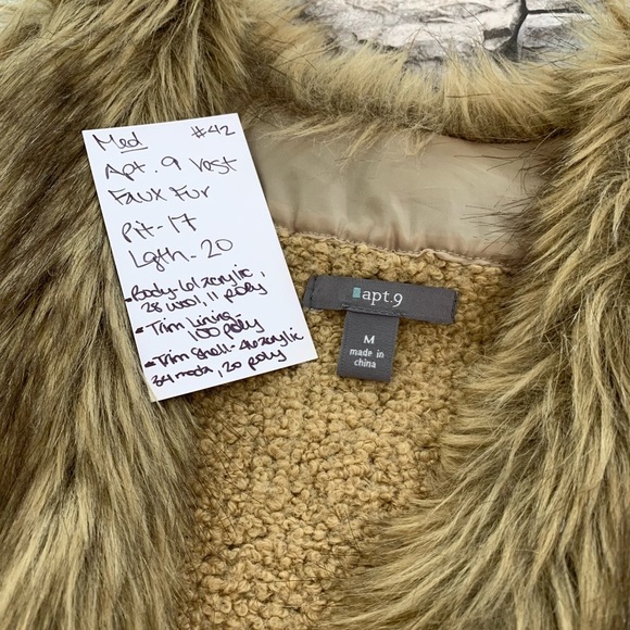 #42 Vintage Apt 9 Faux Fur Trendy Knit Sweater Vest Jacket Top Women’s Medium - Picture 3 of 3